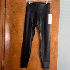 Wunder under HR right 28” shine
